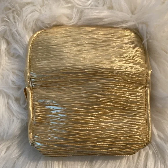 Unbranded gold gathered lame evening bag w/zip close, inside mirror $9 - Picture 4 of 11